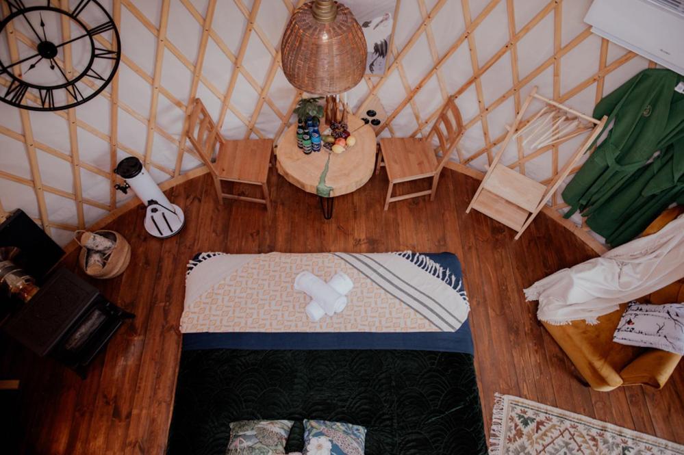 Jurty Z Widokiem, Prywatna Balia- Dzikolas Glamping Krasnobród エクステリア 写真