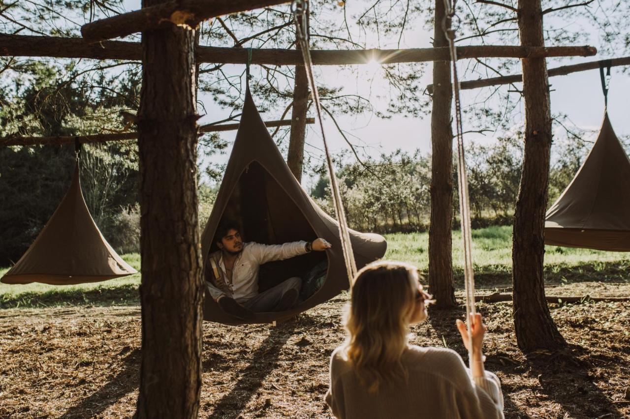 Jurty Z Widokiem, Prywatna Balia- Dzikolas Glamping Krasnobród エクステリア 写真