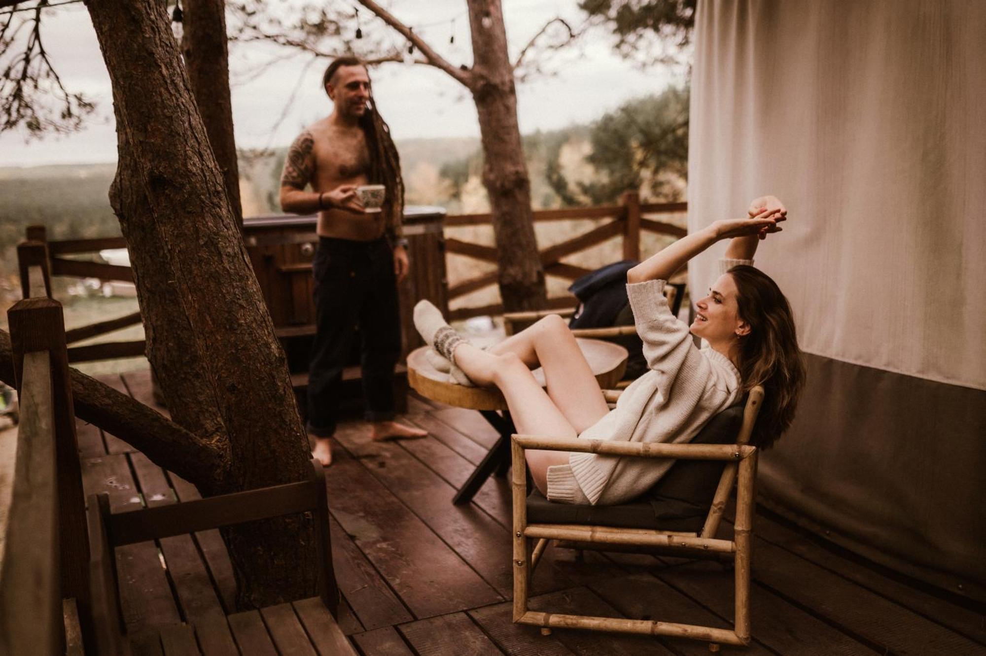 Jurty Z Widokiem, Prywatna Balia- Dzikolas Glamping Krasnobród エクステリア 写真